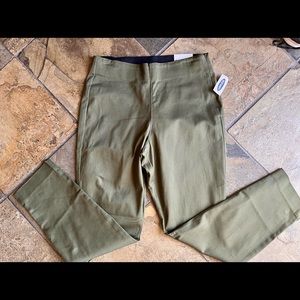 NWT Old Navy pants!